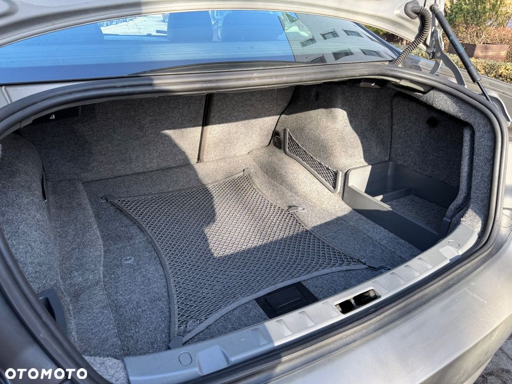 BMW Seria 3 320d DPF - 21