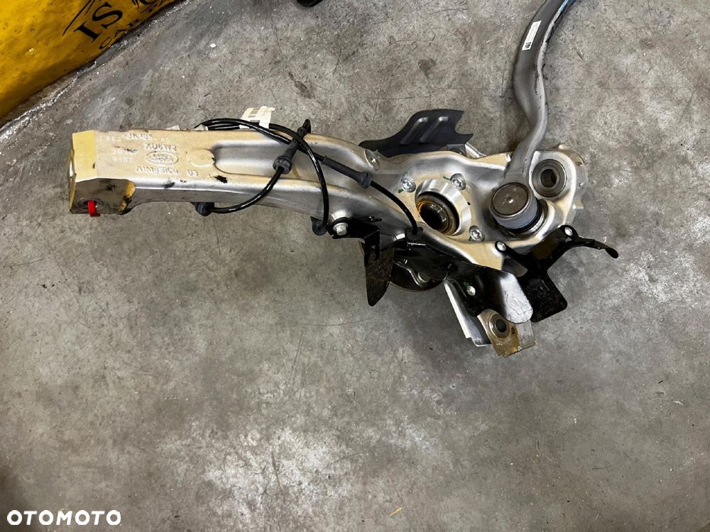 ZWROTNICA PIASTA CZUJNIK ABS PRZÓD PRAWY LAND ROVER DEFENDER II L663 - 5