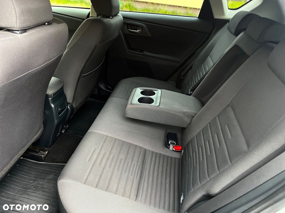 Toyota Auris 1.6 Premium - 11