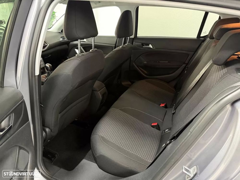 Peugeot 308 1.6 BlueHDi Active - 15