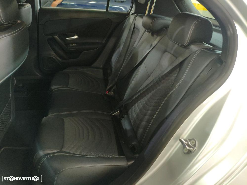 Mercedes-Benz A 250 e Style Plus - 9