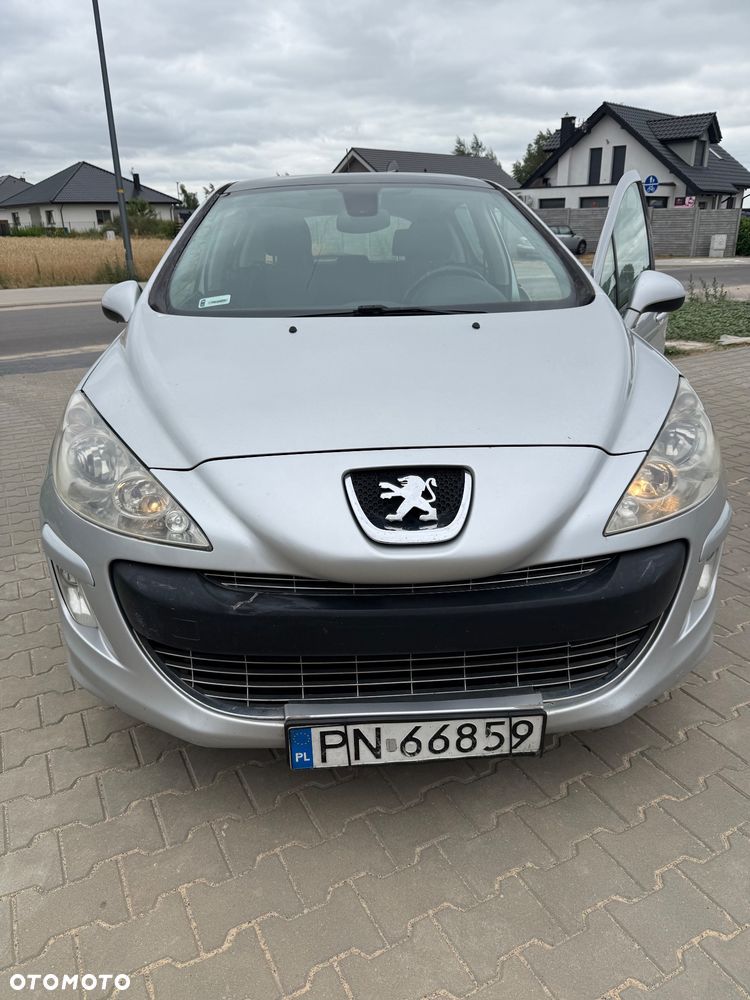 Peugeot 308 - 1