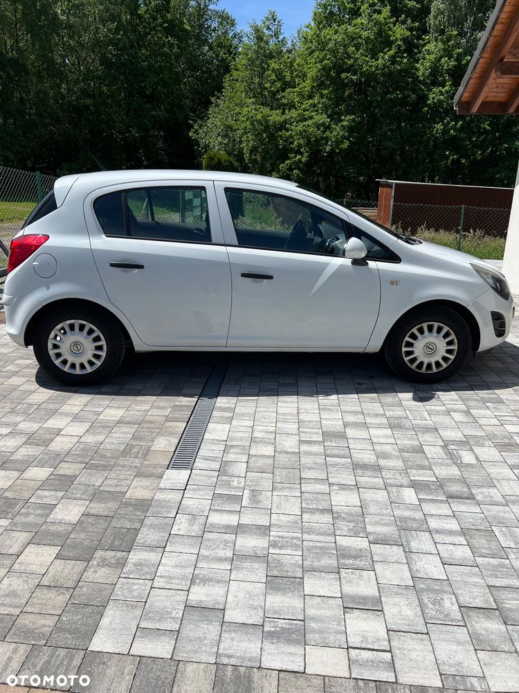 Opel Corsa - 3