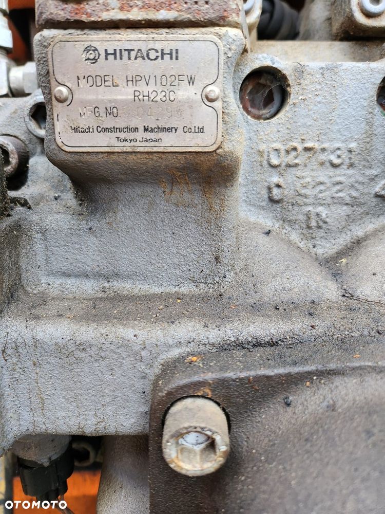 Hitachi 215B - 11