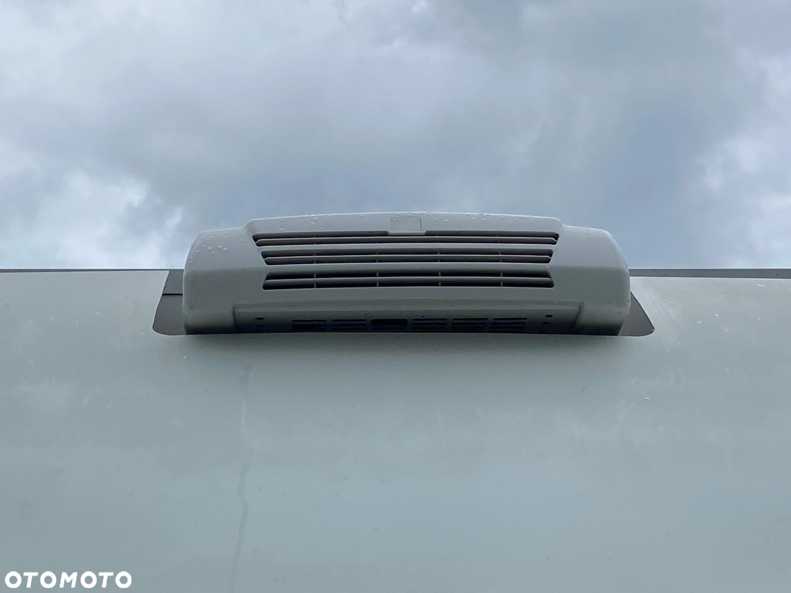 Iveco DAILY 35-160 HI-MATIC KONTENER 8EP CHŁODNIA THERMO KING WINDA ZEPRO - 22