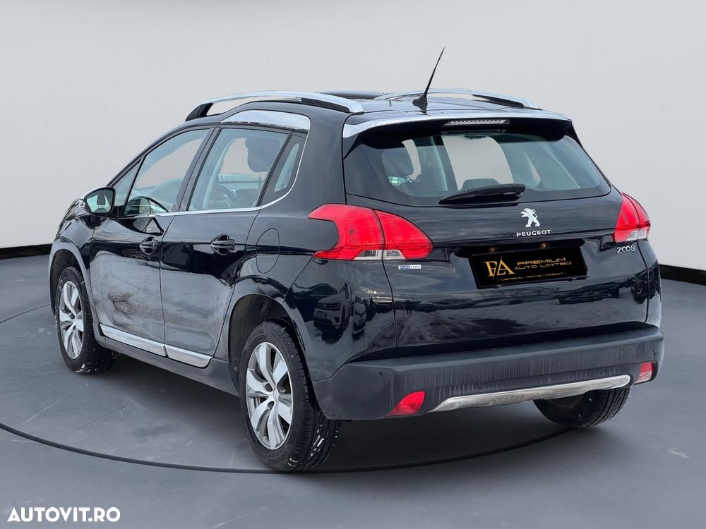 Peugeot 2008 PureTech 82 ETG5 STOP&START Allure - 4