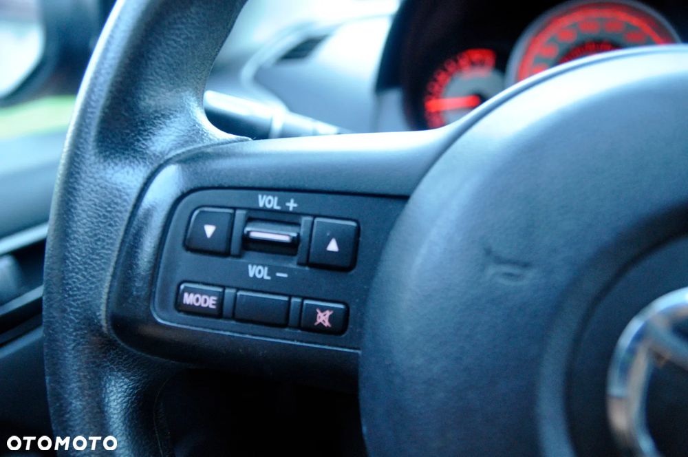 Mazda 2 1.3 Impression - 10