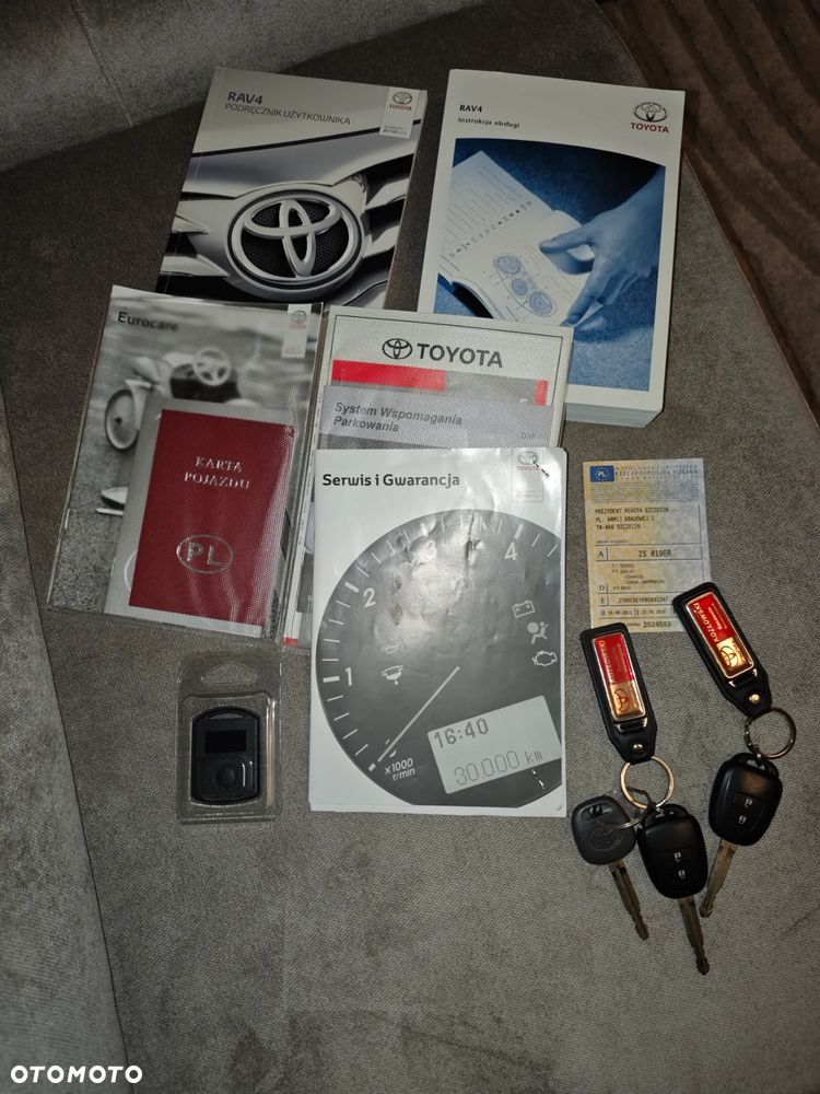 Toyota RAV4 2.0 Premium 4x4 - 15