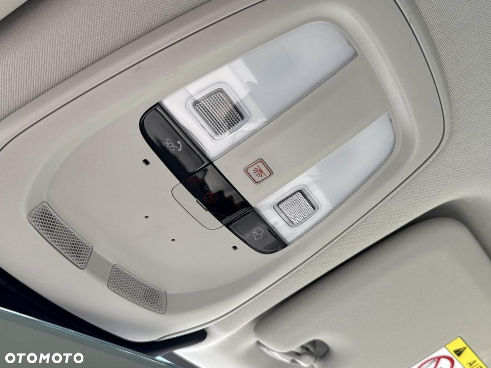 Volvo XC 60 - 30