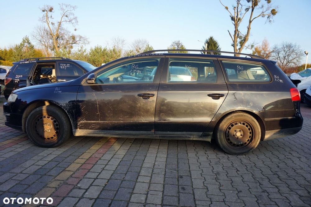 DRZWI TYLNE LEWE PASSAT B6 KOMBI LC9X  CZARNY VOLKSWAGEN 2005-2010 - 1