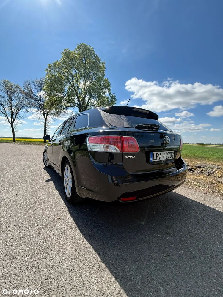 Toyota Avensis 2.0 D-4D Sol plus - 31