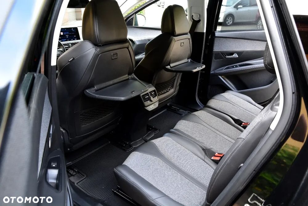 Peugeot 5008 1.6 BlueHDi Allure 7os - 8