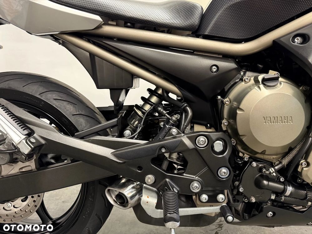 Yamaha XJ - 33