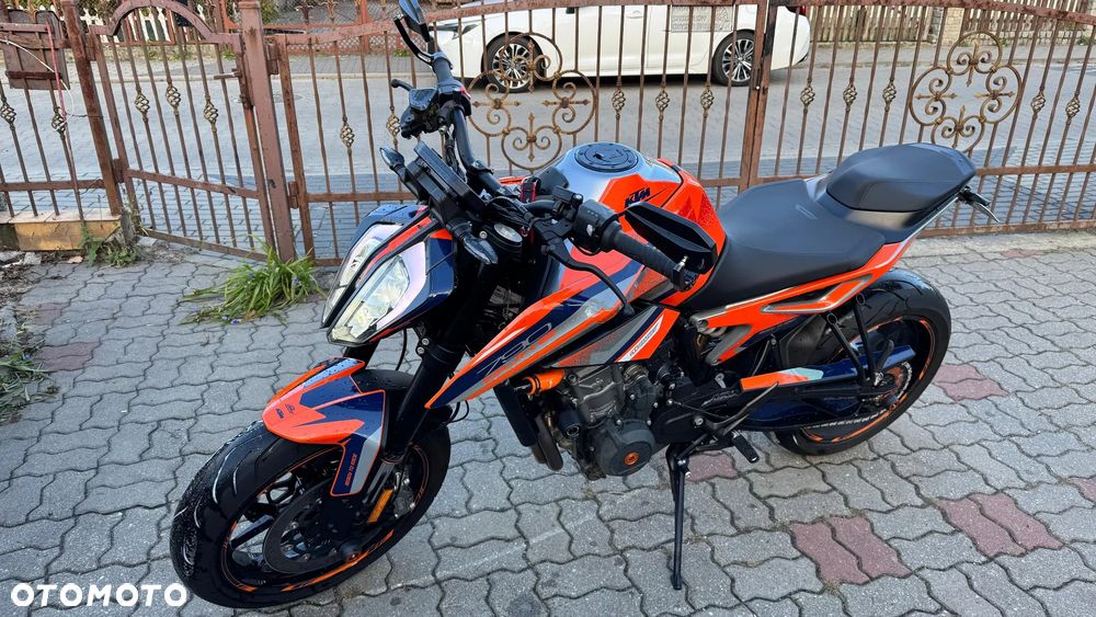 KTM Duke - 8