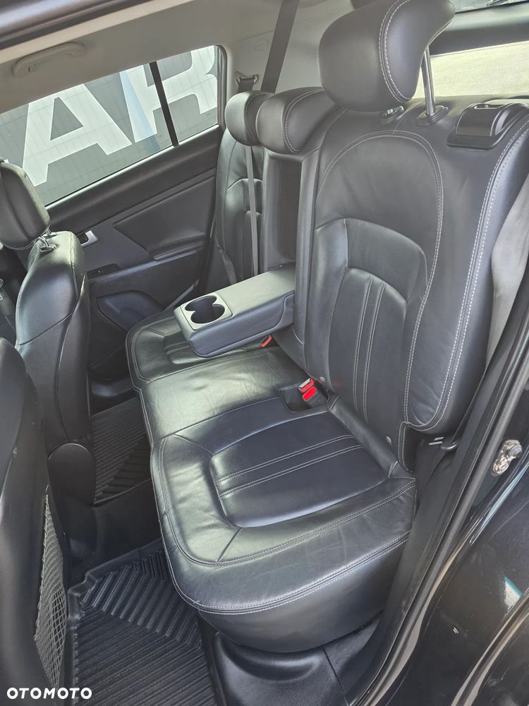 Kia Sportage 2.0 CRDI XL - 8