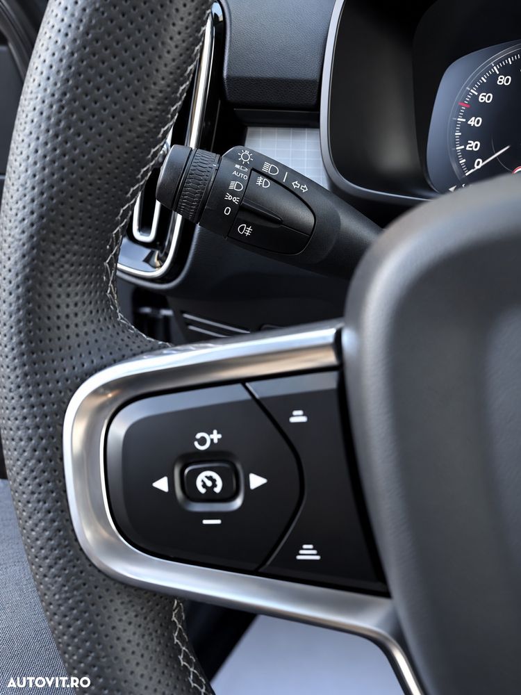 Volvo XC 40 - 13