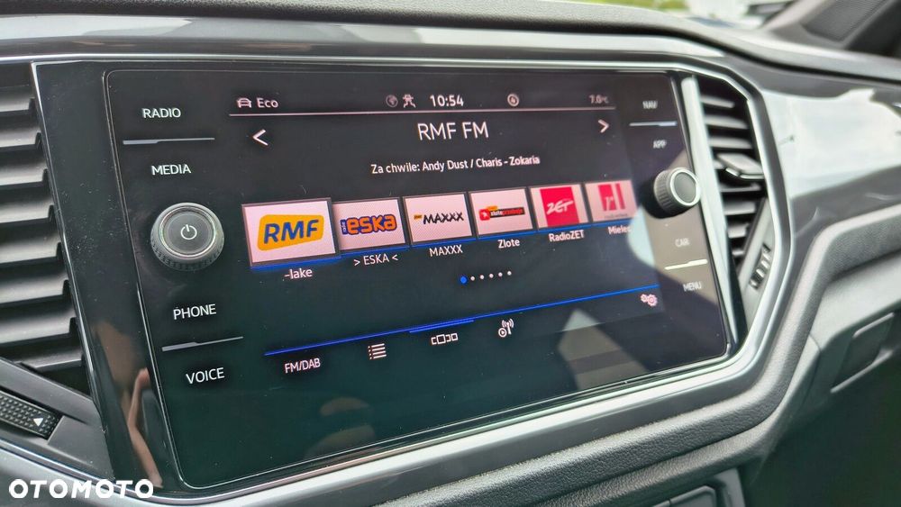 Volkswagen T-Roc - 21