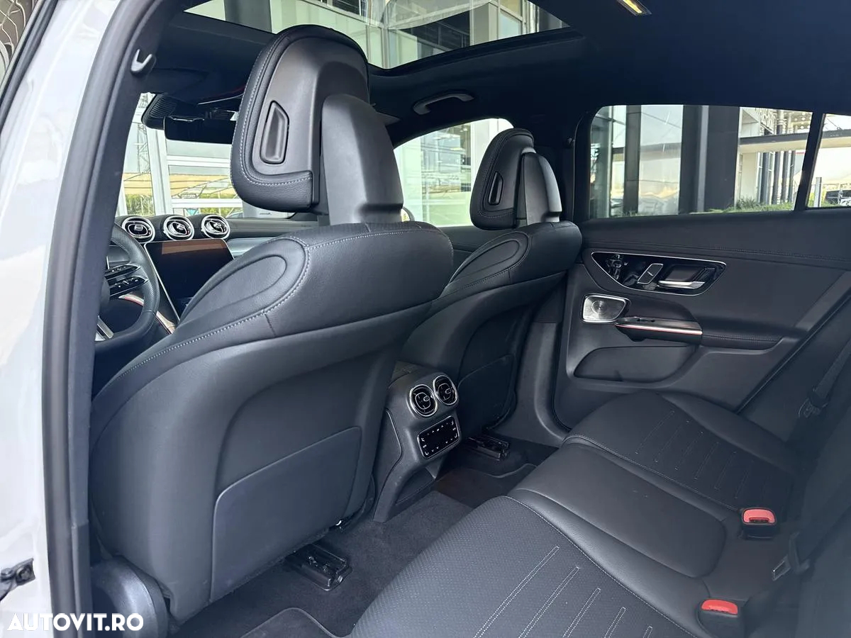 Mercedes-Benz GLC 300 e 4MATIC - 13