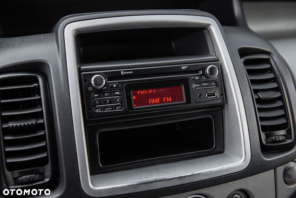 Renault Trafic - 14