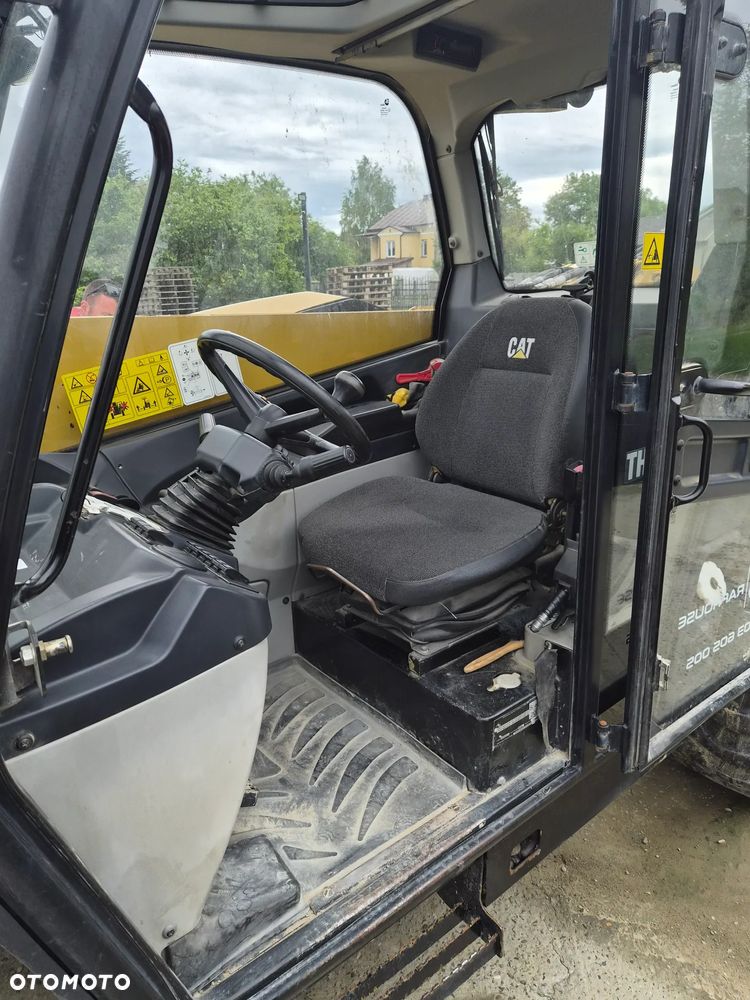 Caterpillar TH407C - 7