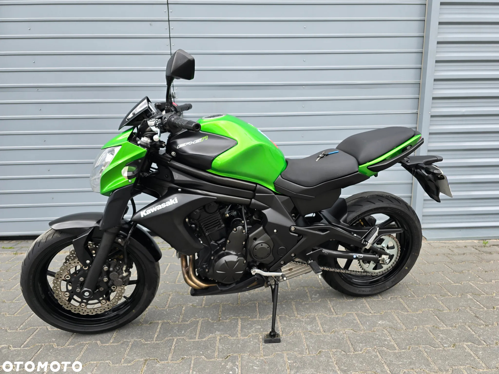 Kawasaki ER - 11