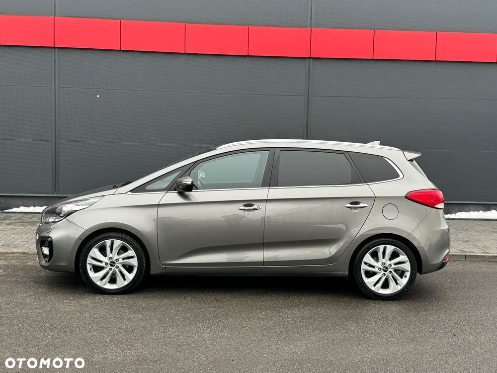 Kia Carens 1.7 CRDi Business Line 7os 7DCT - 13