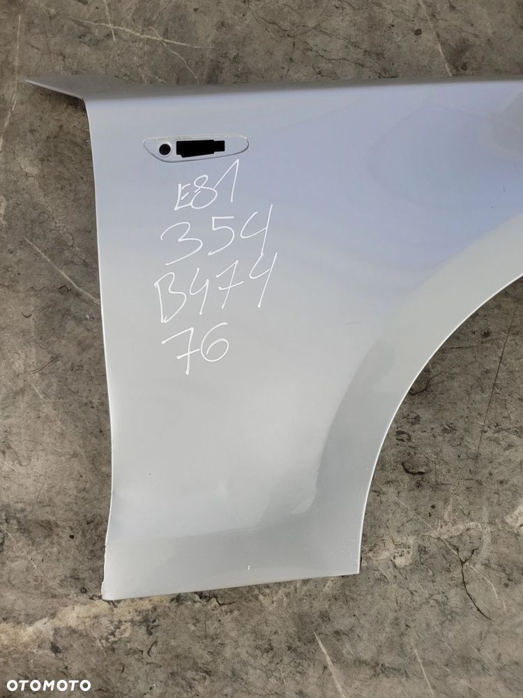 BŁOTNIK PRAWY PRZÓD PRZEDNI BMW 1 E81 E87 E88 354 TITANSILBER B474 - 2