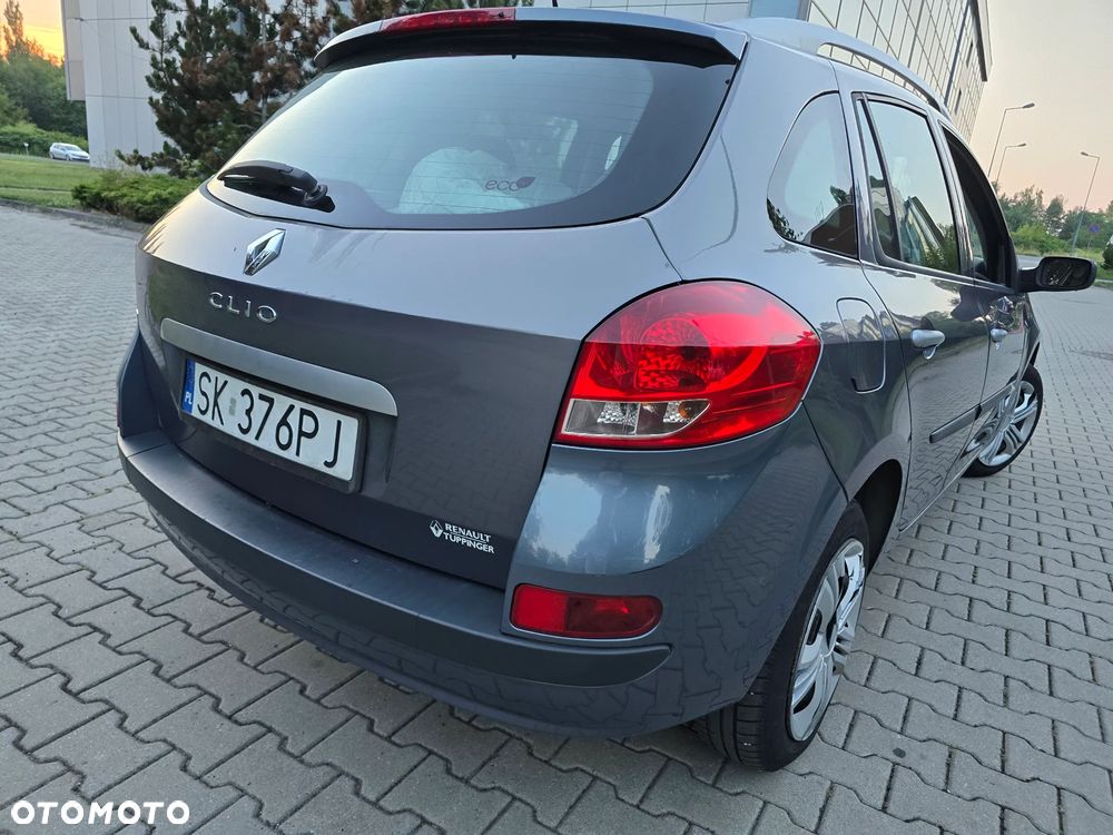 Renault Clio 1.2 16V All Inclusive - 8