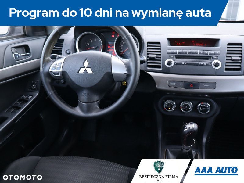 Mitsubishi Lancer - 9