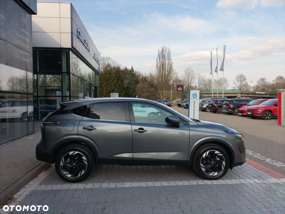 Nissan Qashqai - 4