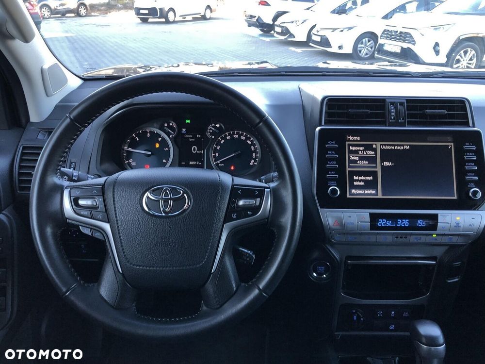 Toyota Land Cruiser LC 2.8 D-4D Prado - 12