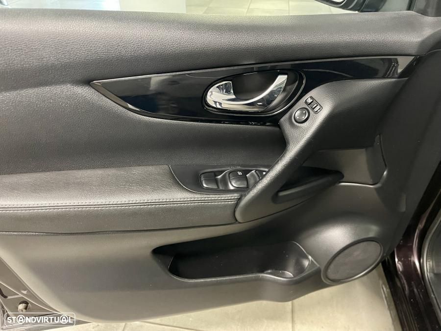 Nissan Qashqai 1.5 dCi Tekna Premium 17 360 - 24