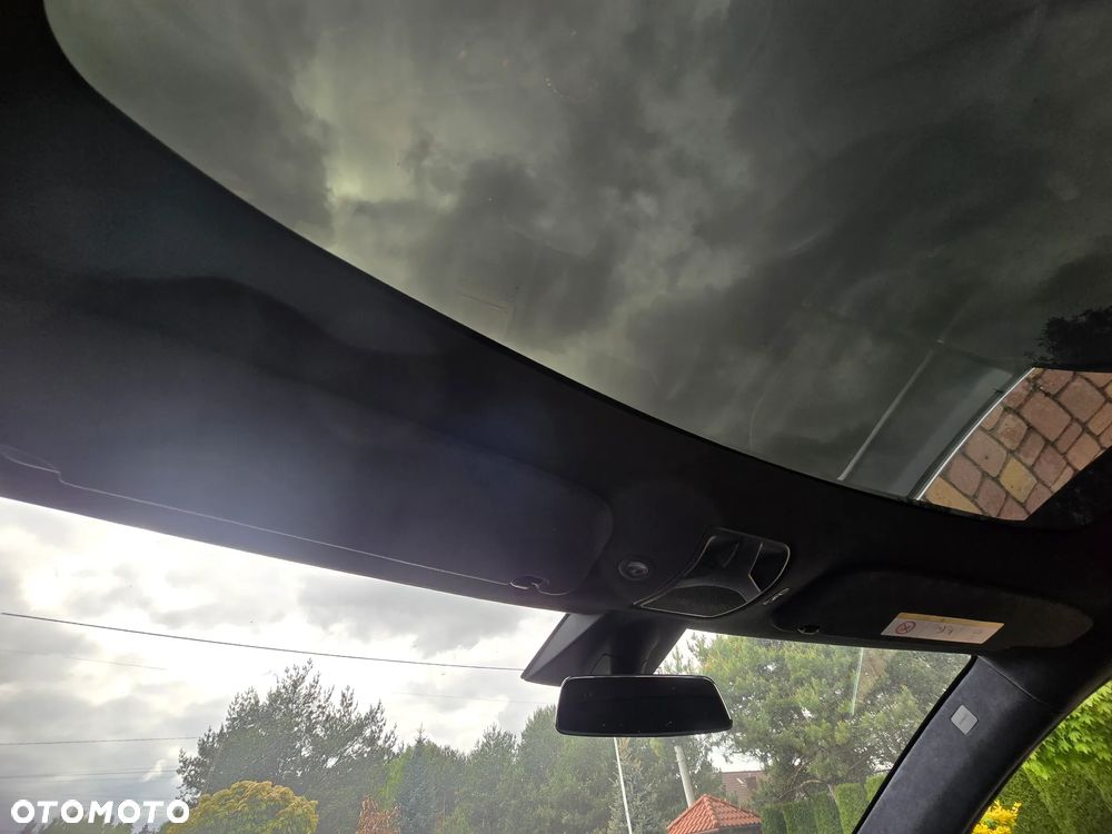 Tesla Model S Long Range Plus - 30