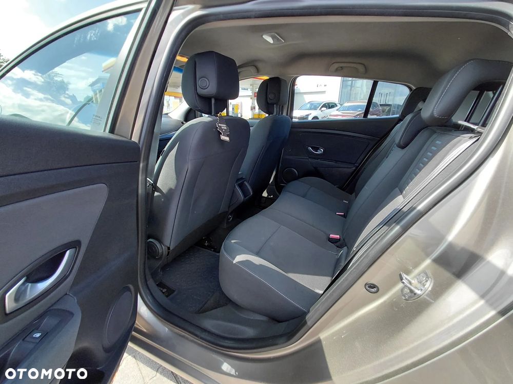 Renault Megane - 17