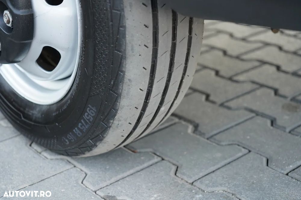 Iveco DAILY 35-180 / FRIGIDER / CAMION TRANSPORT XARIOS 350 UNITATE / HI-MATIC / TWIN / IMPORTAT - 16