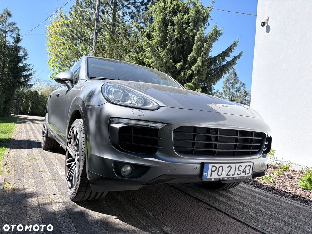 Porsche Cayenne Platinum Edition - 8