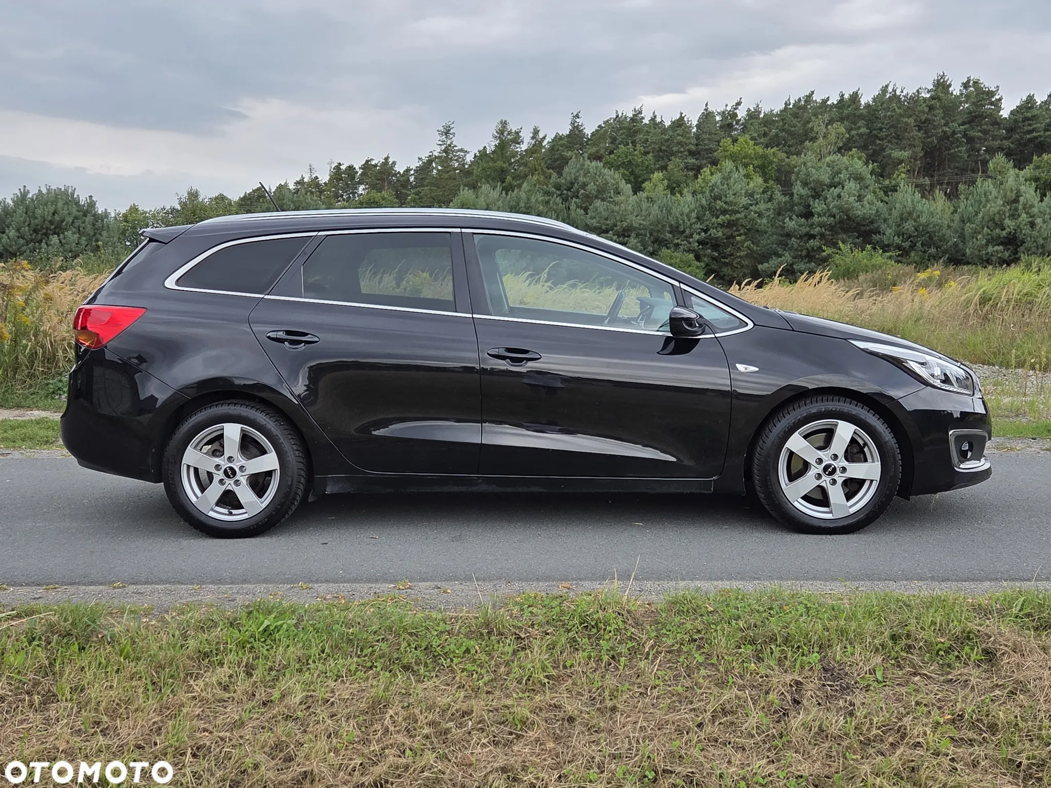 Kia Ceed - 5