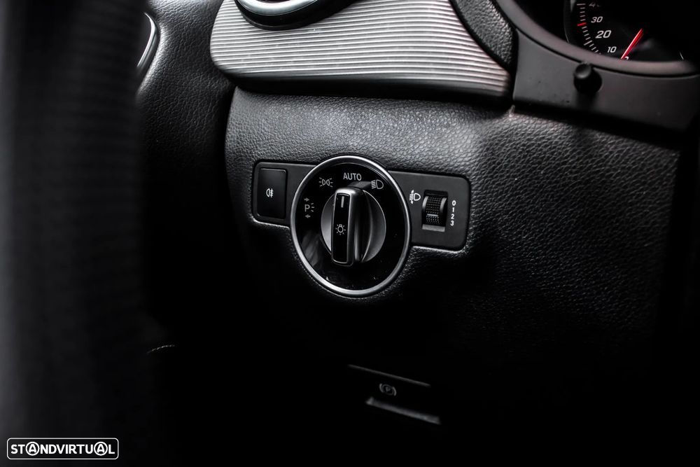 Mercedes-Benz B 250 e Electric Drive - 19