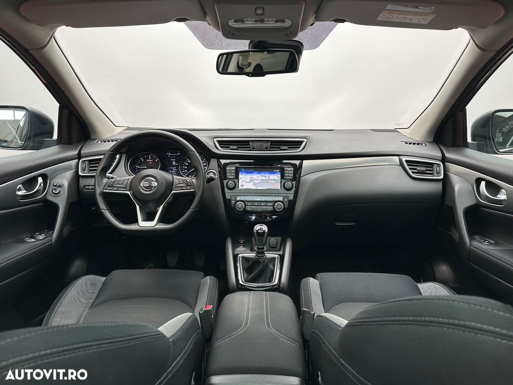 Nissan Qashqai - 11