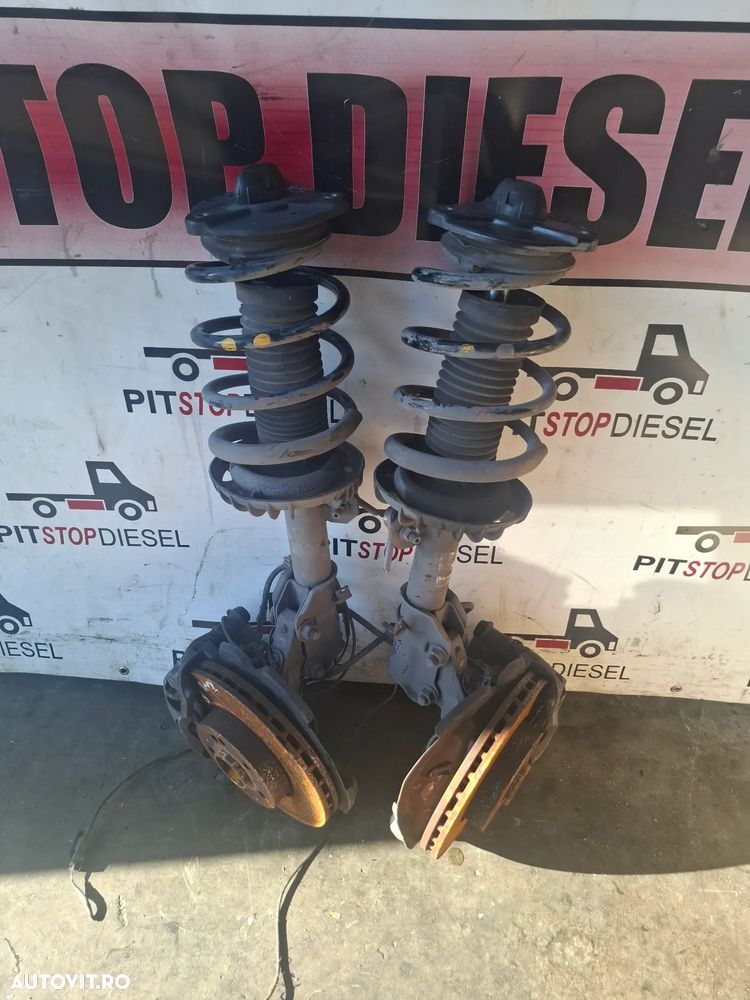 Fuzeta stanga dreapta fata Mercedes Vito Viano w447  an 2016 2017 2018 2019 2020 - 2