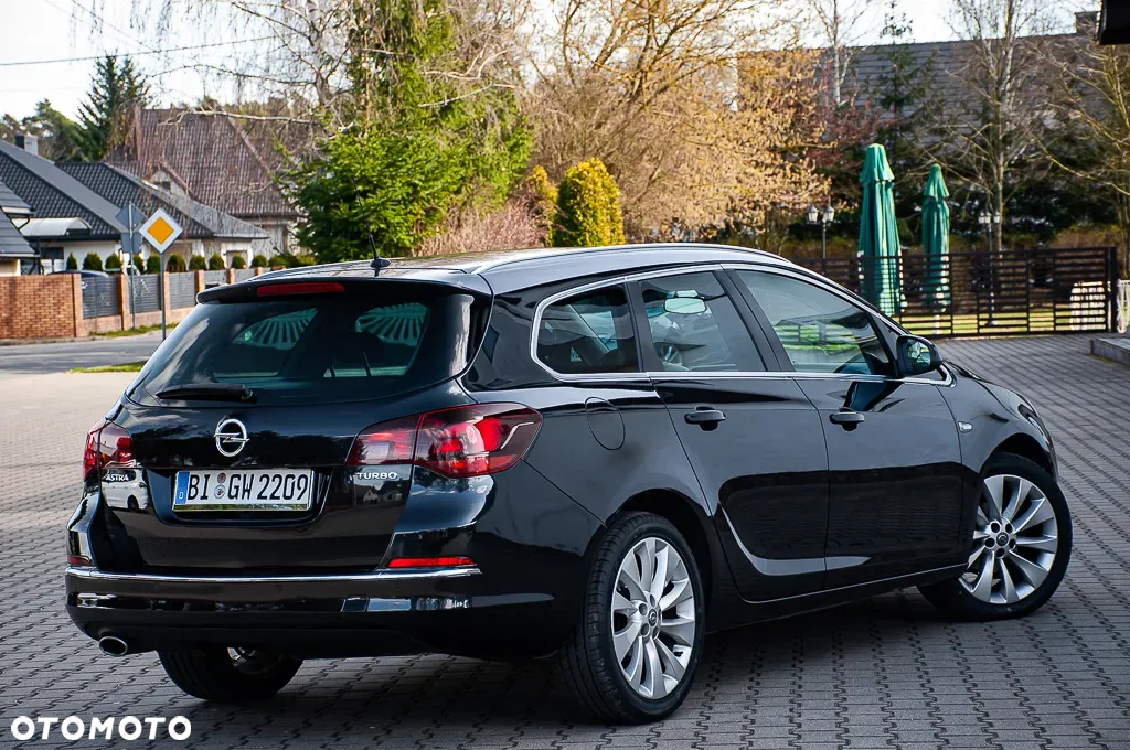 Opel Astra 1.4 Turbo Active - 24