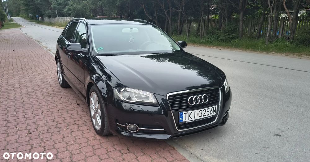 Audi A3 Sportback - 16