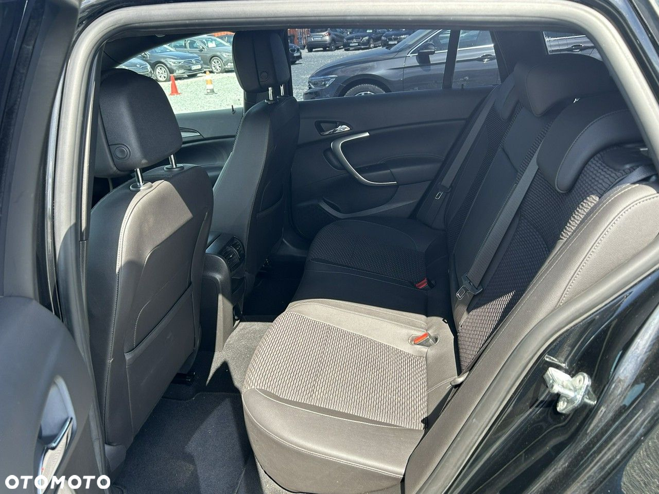Opel Insignia 1.6 CDTI Cosmo S&S - 8