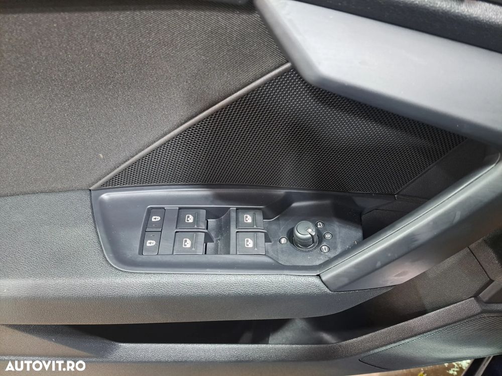 Audi A3 35 TFSI ack S tronic advanced - 37