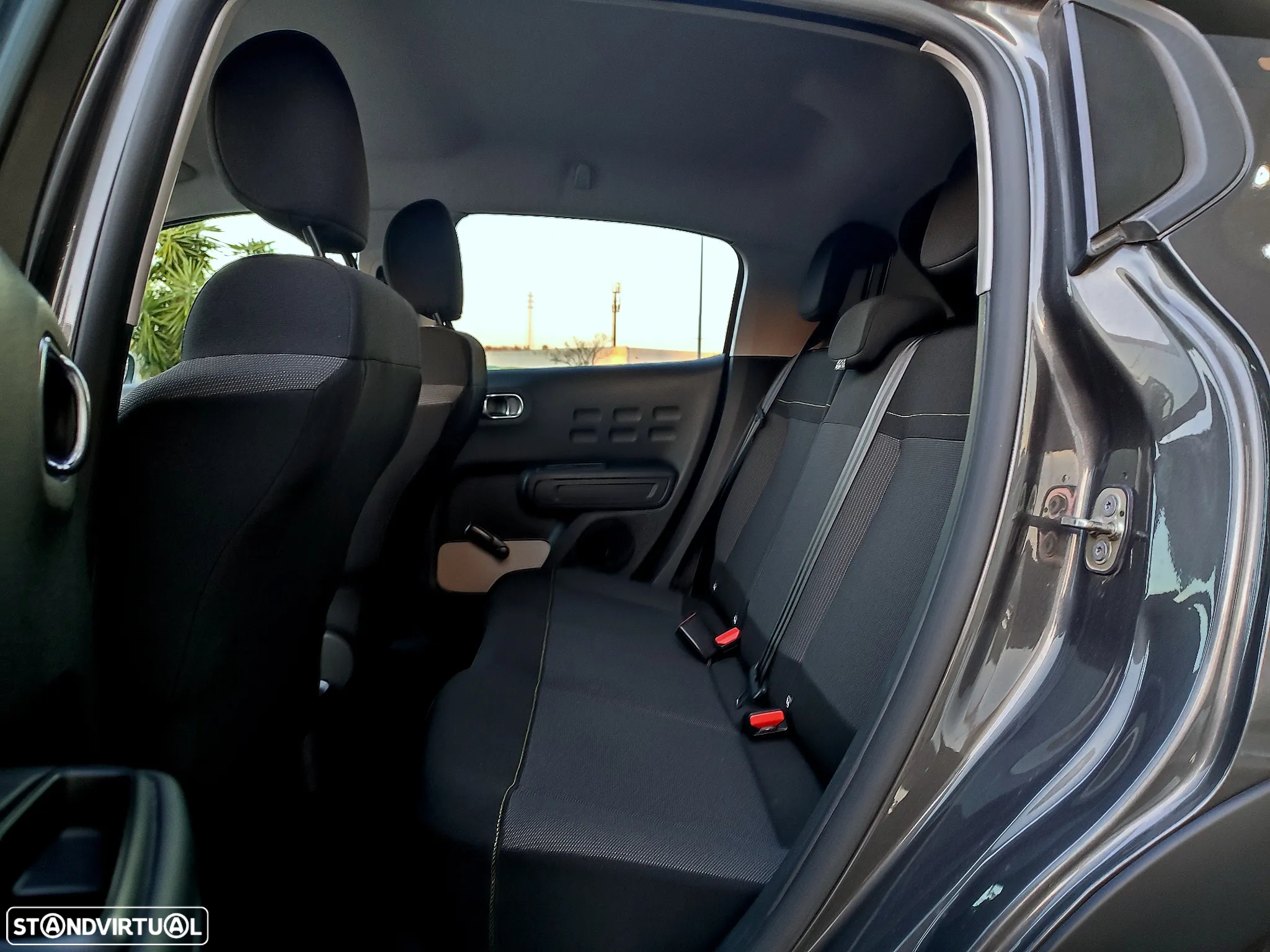 Citroën C3 1.2 PureTech C-Series - 8