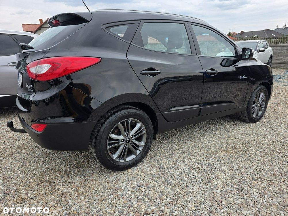 Hyundai ix35 1.6 2WD Fifa World Cup Edition - 4