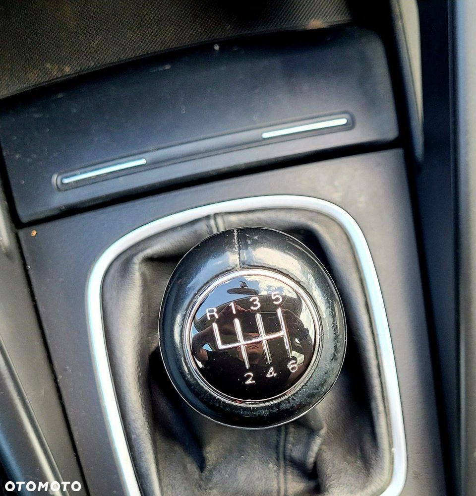 Audi A3 3-drzwiowe 1.6 FSI Attraction - 13