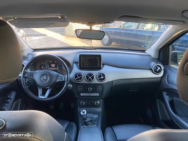 Mercedes-Benz B 180 CDi Urban - 14