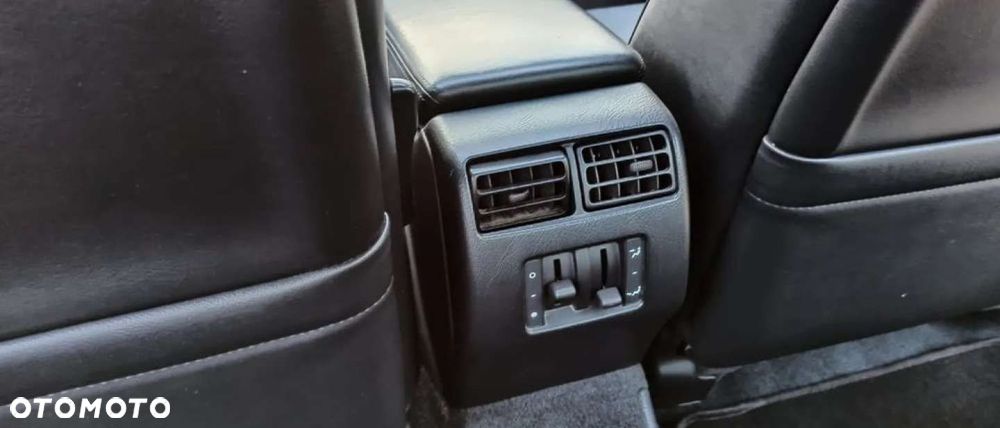 Honda Legend 3.5 - 16