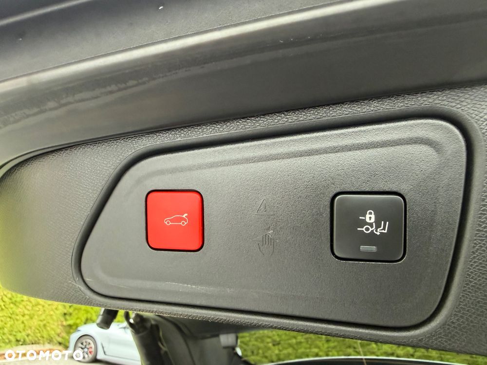 Peugeot 3008 BlueHDi 130 Stop & Start Allure - 29